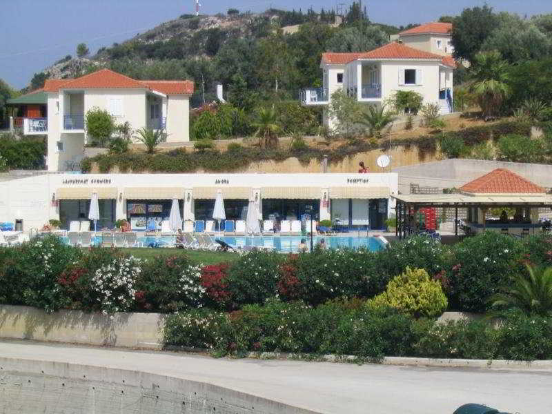 Liberatos Village 아르고스톨리온 외부 사진